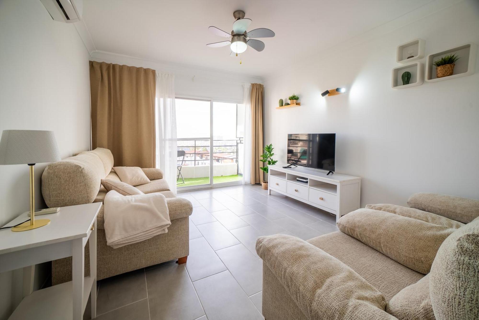 Ferienwohnung Oasis En Playamar Con Piscina Torremolinos Exterior foto